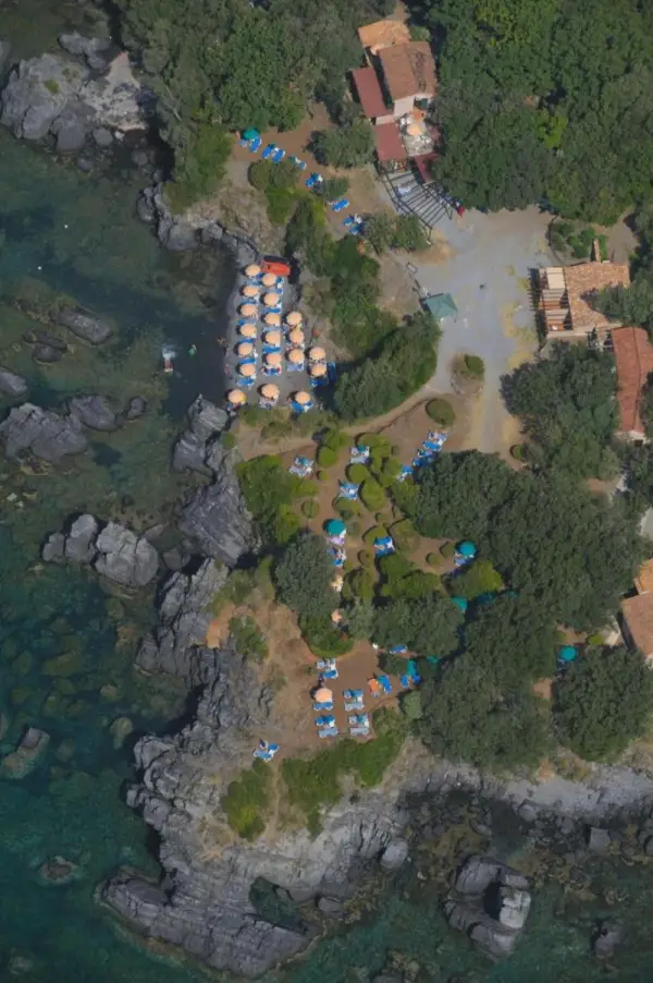 illicini stabilimento balneare e albergo 6